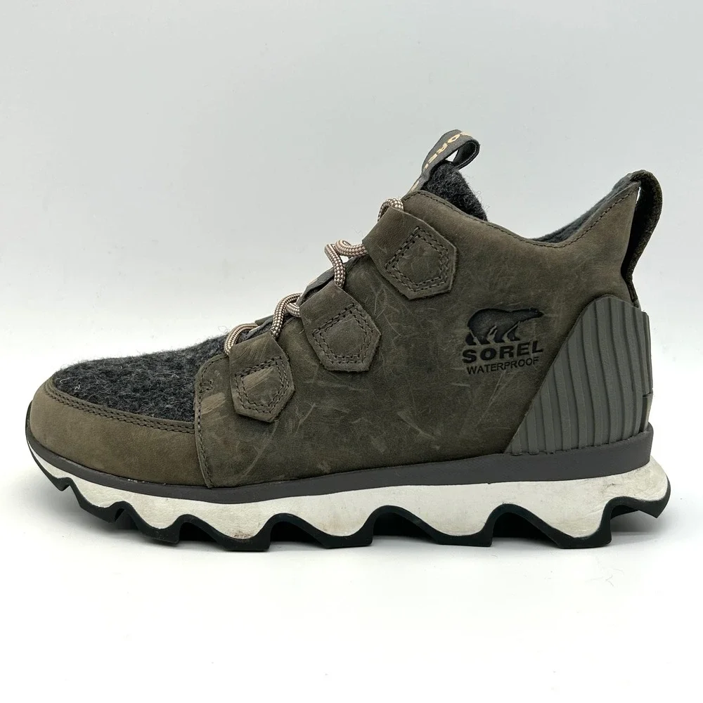 Sorel Kinetic Caribou Boots Womens 7 Quarry Grey Brown Waterproof Suede Sneakers